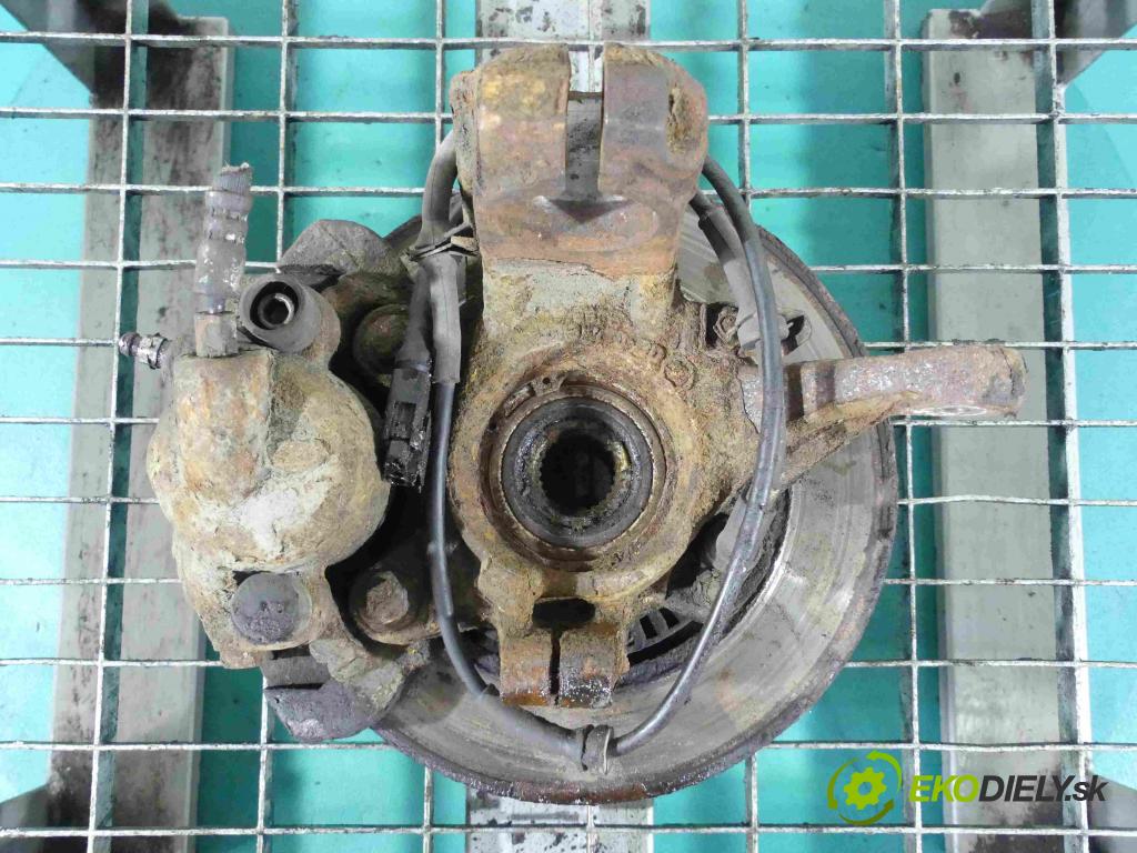 Ford Puma 1.7 16v 125 HP manual 92 kW 1679 cm3 3- náboj pravé  (Náboje)