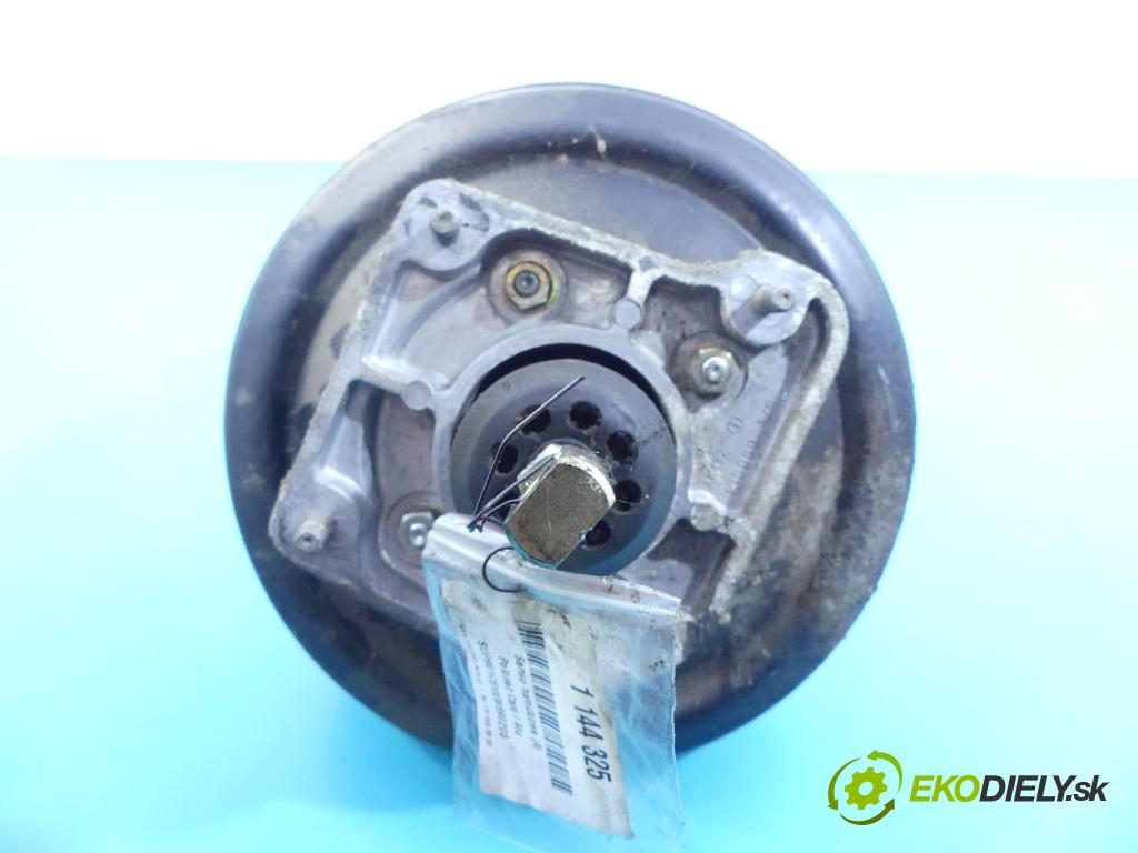 Polonez Caro / Atu 1.6 77 HP manual 57 kW 1598 cm3 5- servo brzdové