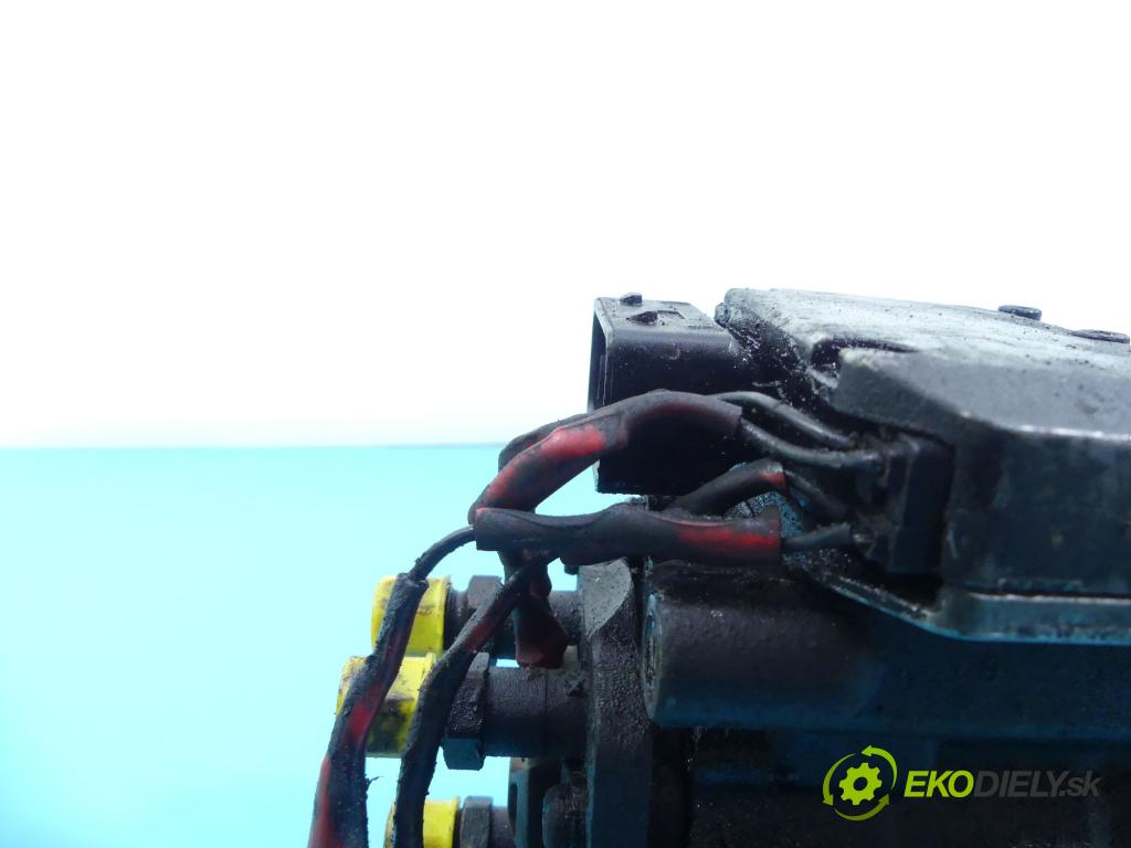 Opel Zafira A 1999-2005 2.0 dtl 82 HP manual 60 kW 1995 cm3 5- čerpadlo vstrekovacia 0470504011 (Vstrekovacie čerpadlá)