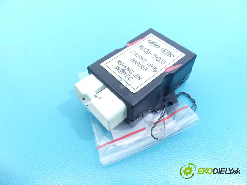 Hyundai I30 I 2007-2012 1.4 16v 109 HP manual 80 kW 1396 cm3 5- modul riadiaca jednotka 88196-2R000 (Ostatné)