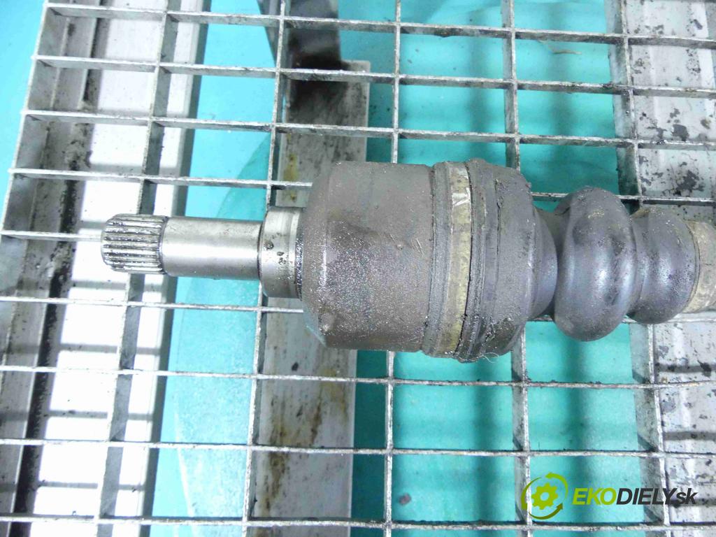 Peugeot 206 2.0 hdi 90 HP manual 66 kW 1997 cm3 5- poloos ľavé  (Poloosy)