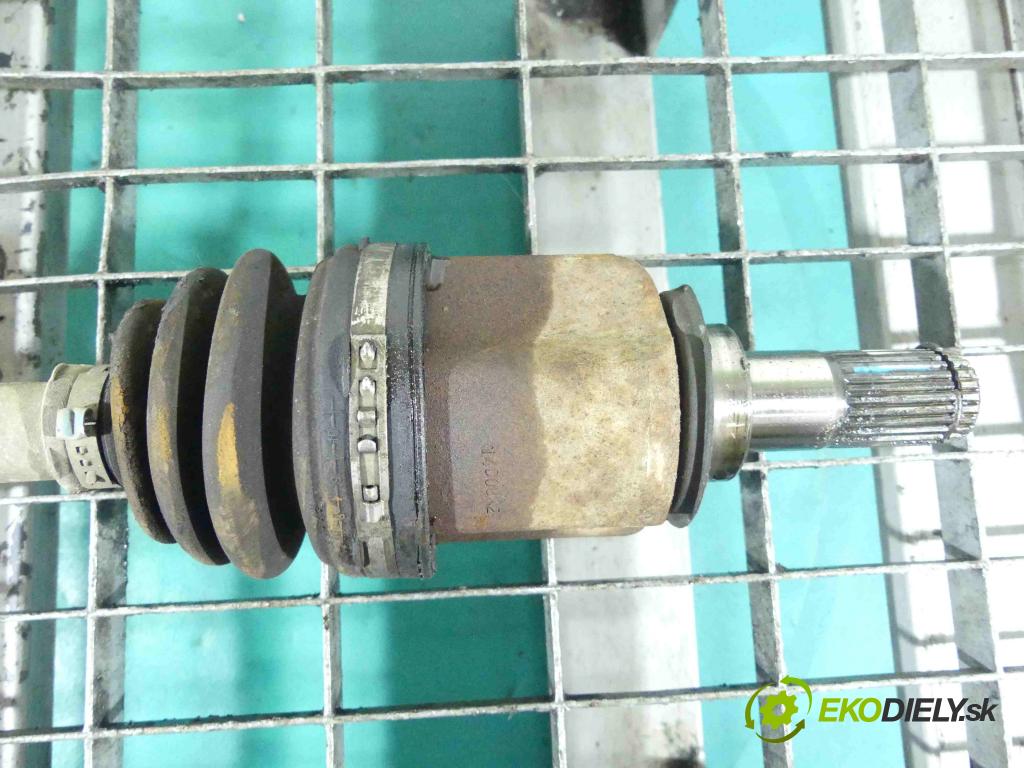 Hyundai I10 I 2008-2013 1.1 crdi 75 HP manual 55 kW 1120 cm3 5- poloos ľavé  (Poloosy)