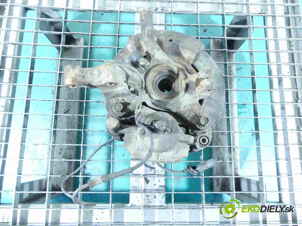 Mazda 323f 1.6 16v 98 HP manual 72 kW 1598 cm3 5- náboj pravé  (Náboje)