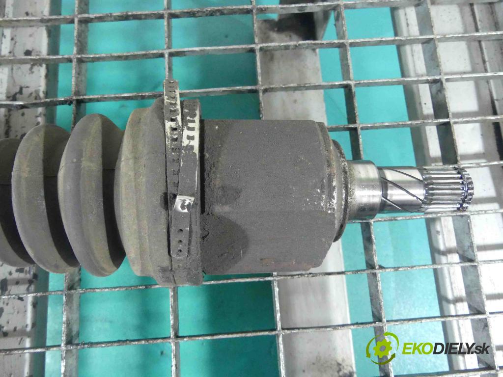 Opel Astra III 2004-2014 1.9 cdti 120 HP manual 88 kW 1910 cm3 5- poloos ľavé  (Poloosy)