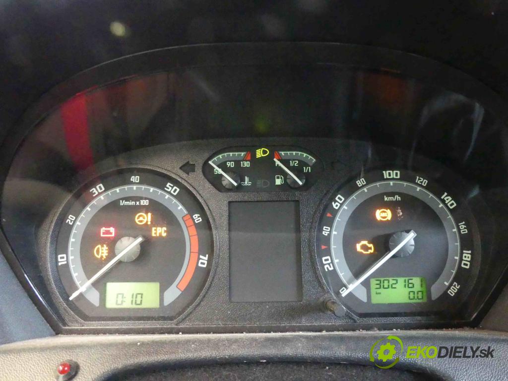 Skoda Fabia I 1999-2007 1.4 16v 75 HP manual 55 kW 1390 cm3 5- prístrojovka/ budíky 6Y0920881L (Prístrojové dosky, displeje)