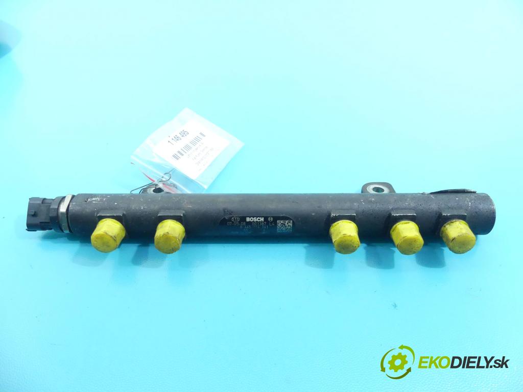 Fiat Punto Grande 1,3.0 jtd 90 HP manual 66 kW 1248 cm3 5- lišta vstrekovacia 0445214141 (Vstrekovacie lišty)