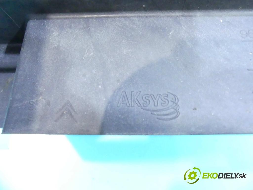 Citroen C4 I 2004-2011 2.0 hdi 136 HP manual 100 kW 1997 cm3 5- pas predný 968035428002 (Výstuhy predné)