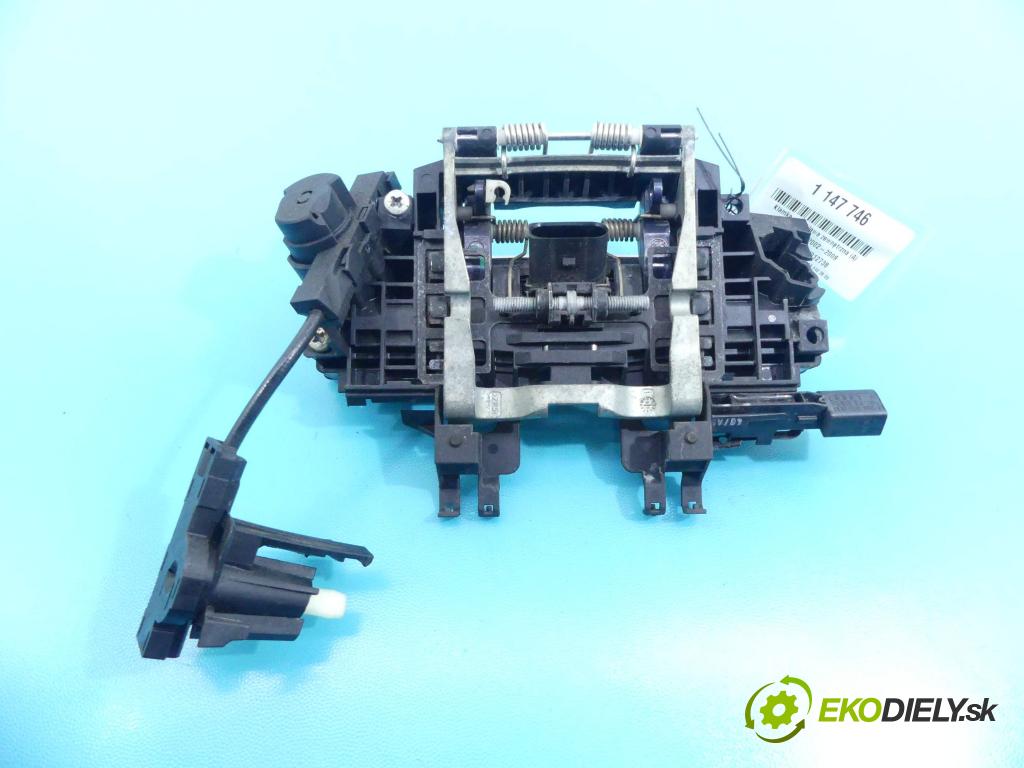 Audi A8 D3 2002-2009 4,2.0 TDI 326KM automatic 240 kW 4134 cm3 4- rukoväť predné ľavé mimo: 4E1837885 (Vonkajšie predné ľavé)