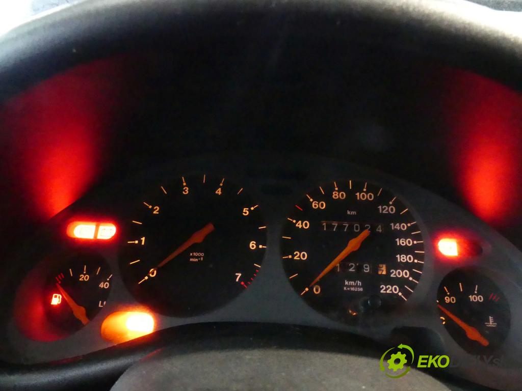 Opel Tigra A 1994-2001 1.4 16v 90 HP manual 66 kW 1389 cm3 3- prístrojovka/ budíky 90534403 (Prístrojové dosky, displeje)