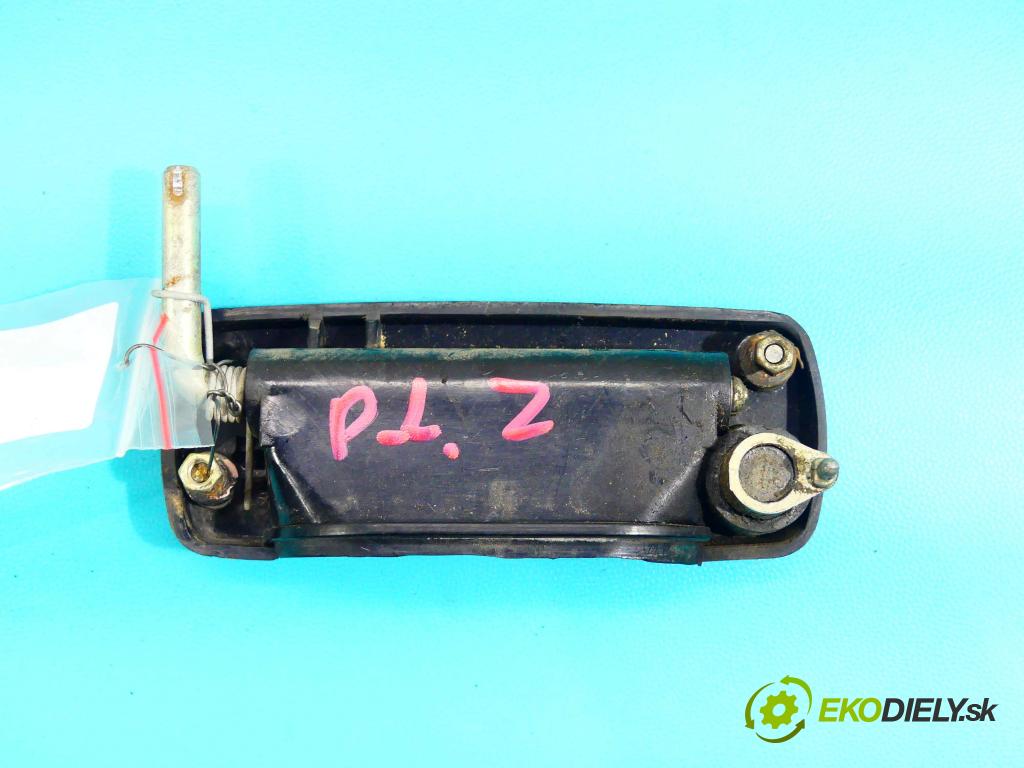 Fiat 126p 0,65.0b 31KM manual 23 kW 652 cm3 3- rukoväť predné ľavé mimo:  (Vonkajšie predné ľavé)