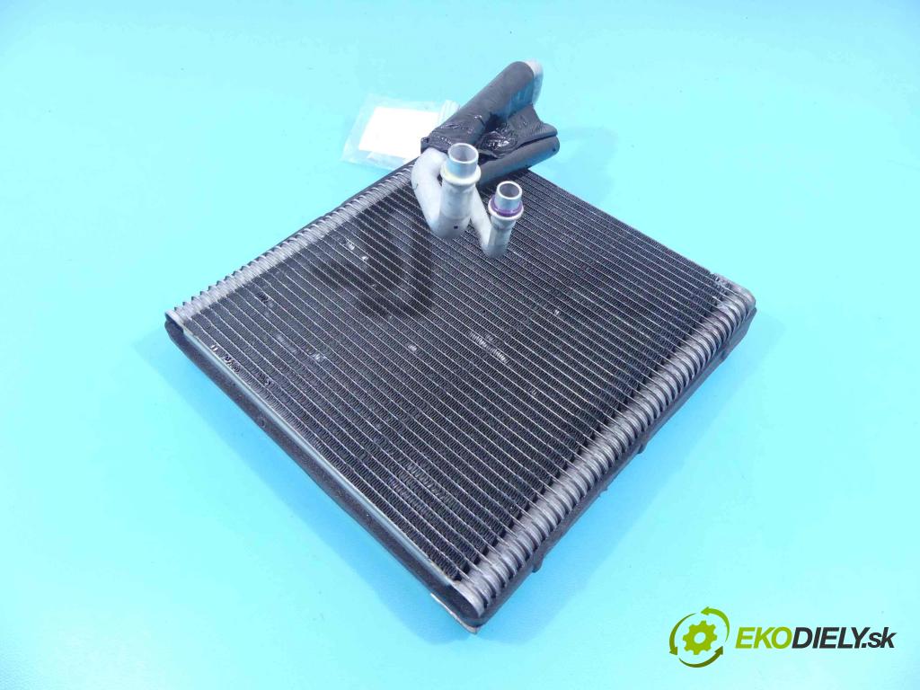 Seat Leon III 2012-2020 2.0 tdi 184hp automatic 135 kW 1968 cm3 5- radiator  (Radiátory kúrenia)