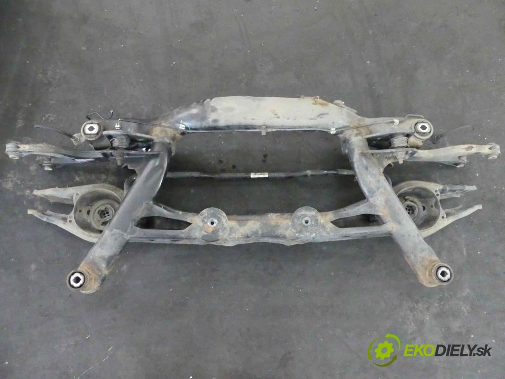 Seat Leon III 2012-2020 2.0 tdi 184 hp automatic 135 kW 1968 cm3 5- zadní výztuha 