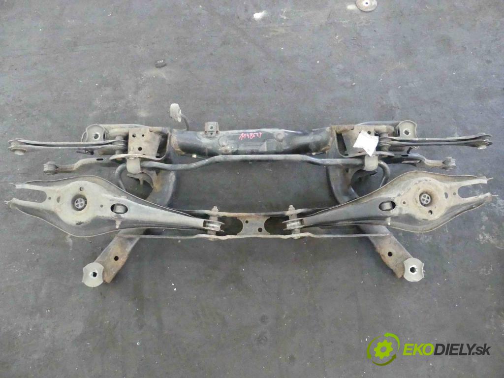 Seat Leon III 2012-2020 2.0 tdi 184 hp automatic 135 kW 1968 cm3 5- zadní výztuha