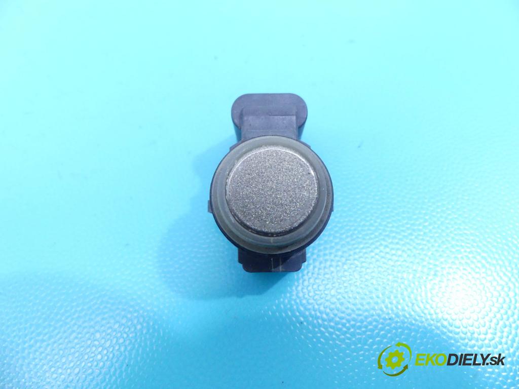 Tesla Model S 0.0b: automatic 310 kW 1 cm3 5- snímač parkovaní: 1048473-14-A