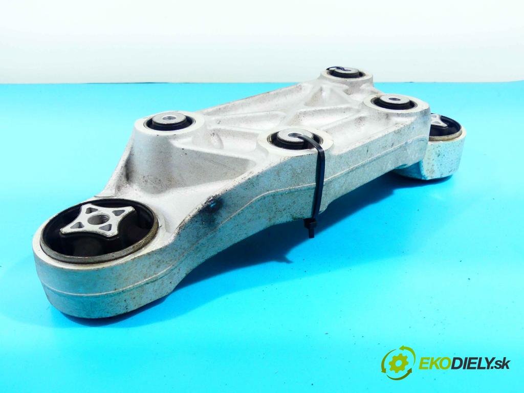 Tesla Model S 0.0b: automatic 310 kW 1 cm3 5- airbag motora  (Držiaky motora)