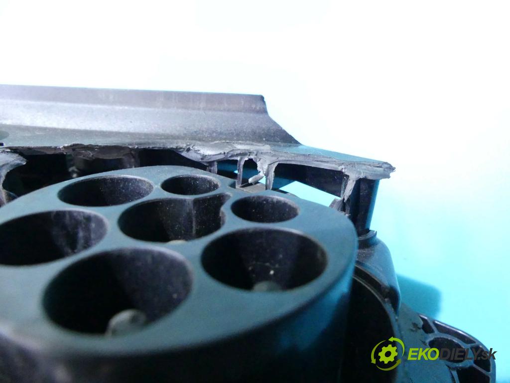 Tesla Model S 0.0b: automatic 310 kW 1 cm3 5- instalace 1022641-00-D