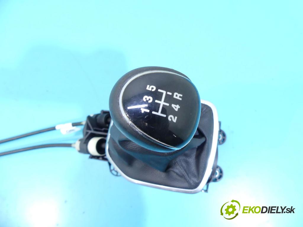 Ford Fiesta Mk7 2008-2017 1.6 tdci 95 HP manual 70 kW 1560 cm3 5- Páka: Změny: stupeň,rýchlosť 7E395BD (Rýchlostné páky / kulisy)