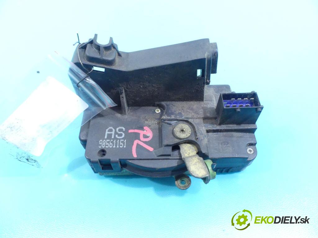 Opel Astra II 1998-2009 1.4 16v 90 hp manual 66 kW 1389 cm3 5- zámek přední levý 90561151
