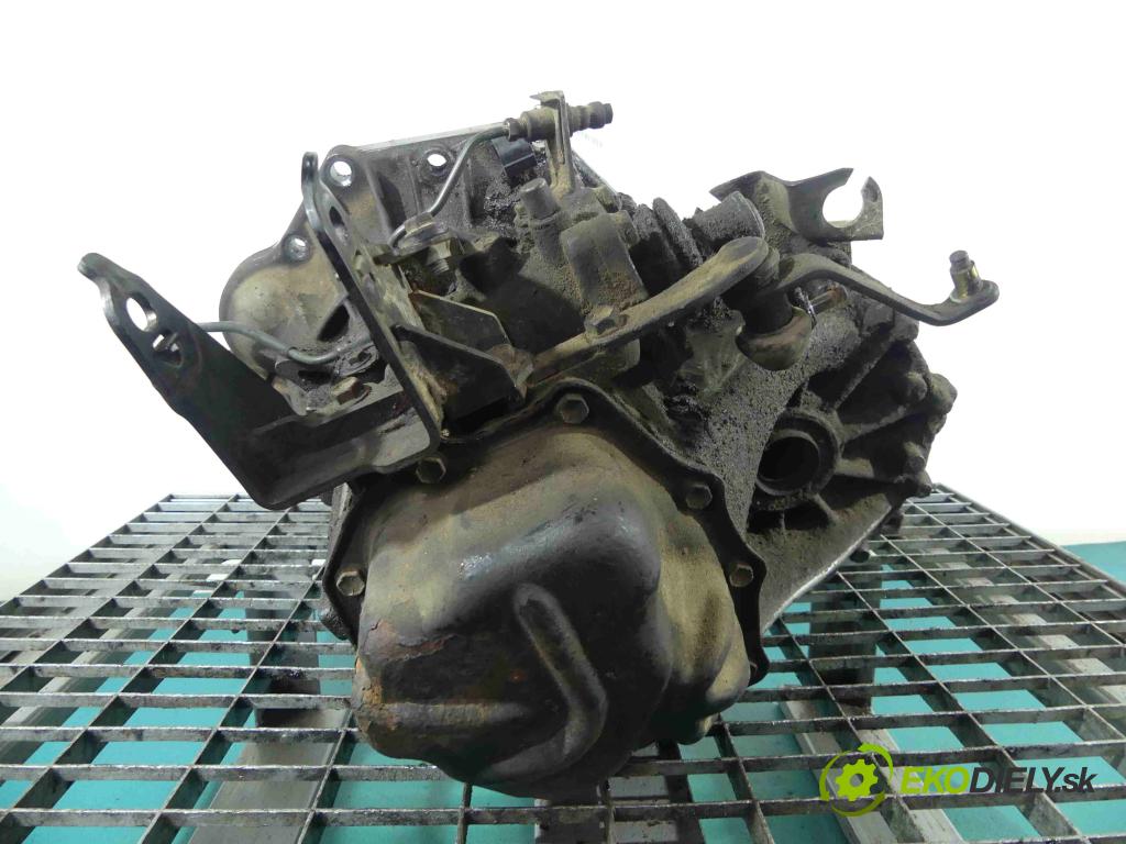 Toyota Corolla E11 1997-2002 1.4 vvti 97KM manual 71 kW 1398 cm3 5- prevodovka stupeň,rýchlosť manual