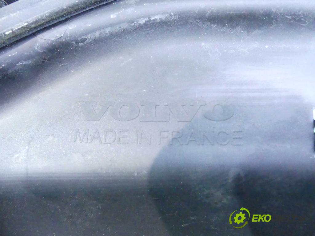 Volvo S40 II 2004-2012 2.0d 136 HP manual 100 kW 1997 cm3 4- torpédo  (Torpéda)