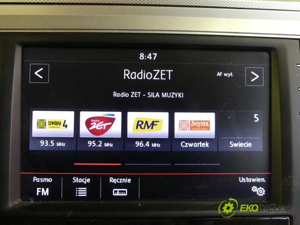 Vw Passat B8 2014 - 2.0 tdi 150 HP automatic 110 kW 1968 cm3 5- Radio továreň: 3G0919605D