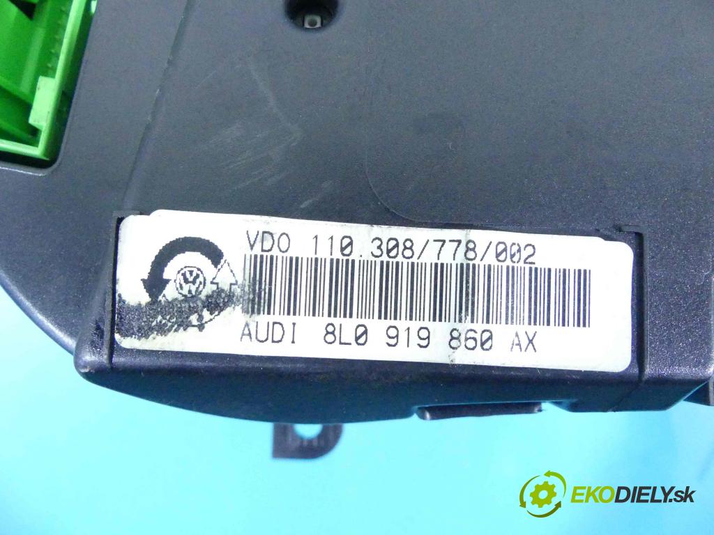 Audi A3 8L 1996-2003 1.6 SR 101 HP manual 74 kW 1595 cm3 3- prístrojovka/ budíky 8L0919860AX (Prístrojové dosky, displeje)