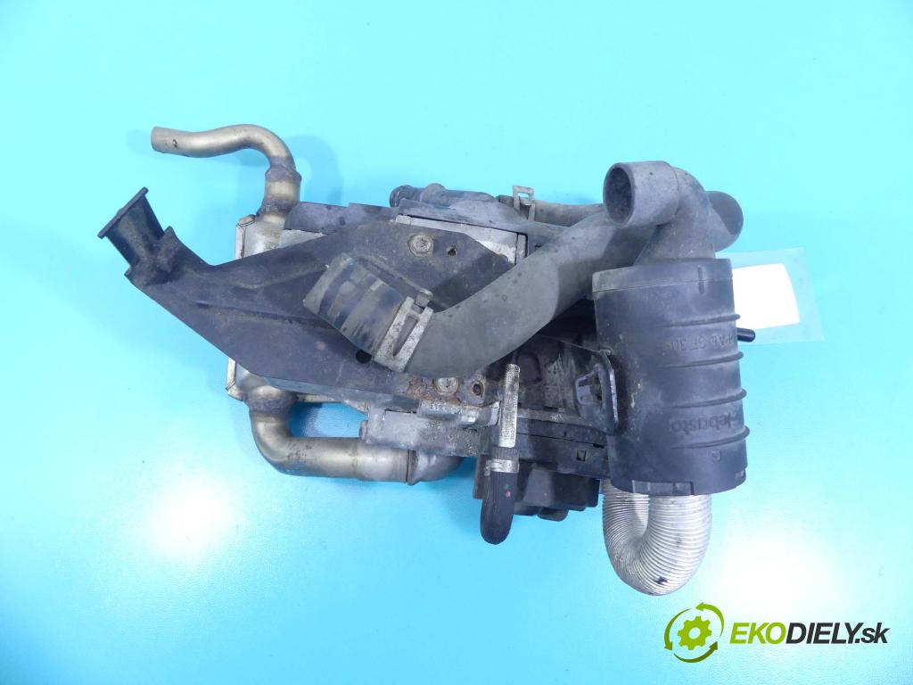 Vw Passat B8 2014 - 2.0 tdi 150 HP automatic 110 kW 1968 cm3 5- Webasto 3Q0815005A (Webasto)