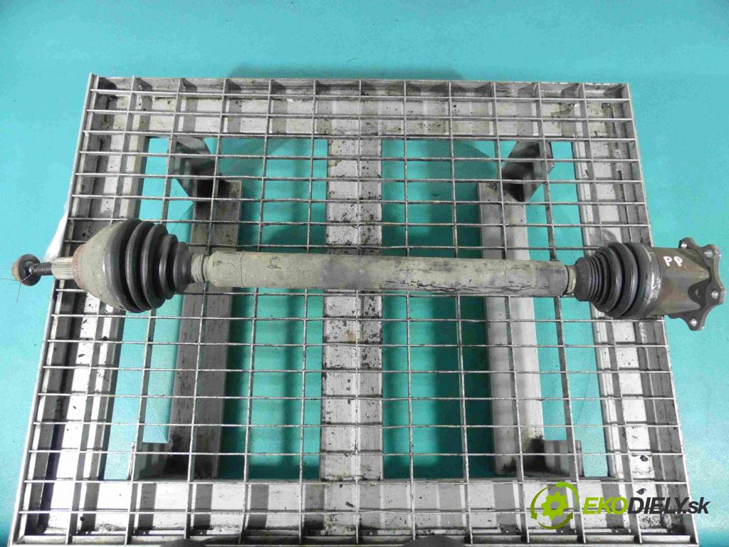 Vw Passat B8 2014 - 2.0 tdi 150 HP automatic 110 kW 1968 cm3 5- poloos pravé  (Poloosy)