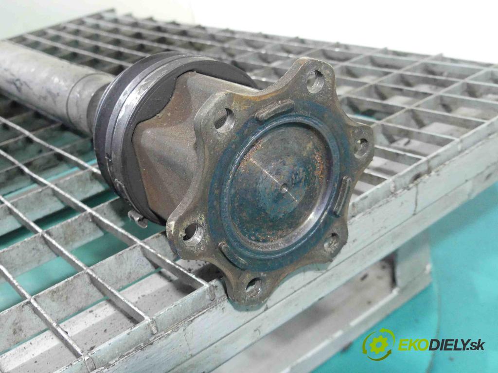 Vw Passat B8 2014 - 2.0 tdi 150 HP automatic 110 kW 1968 cm3 5- poloos pravé  (Poloosy)