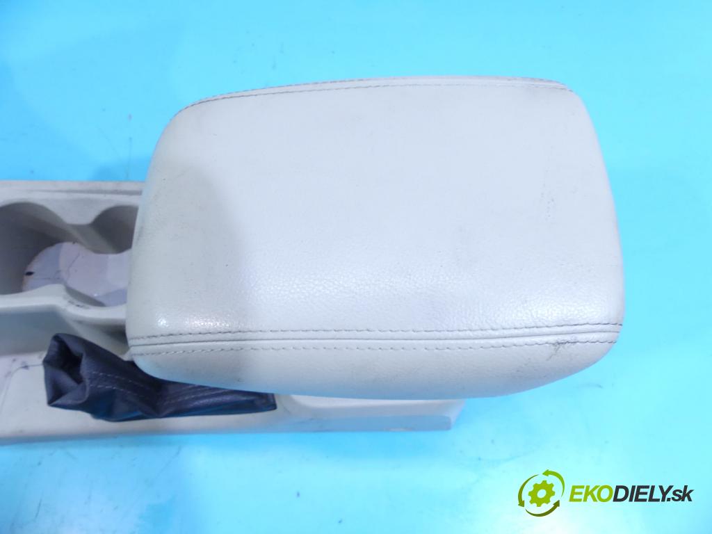 Ford Focus Mk3 2010-2018 2.0 16v 163 HP automatic 120 kW 1998 cm3 4- operadlo  (Lakťové opierky)