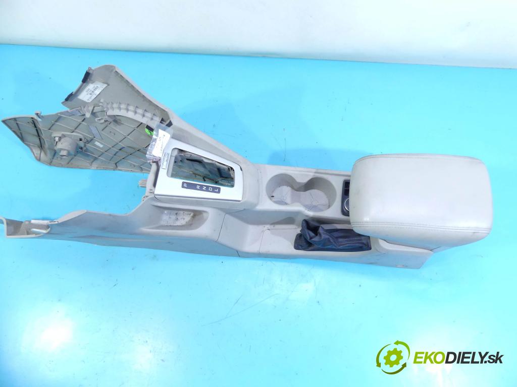 Ford Focus Mk3 2010-2018 2.0 16v 163 HP automatic 120 kW 1998 cm3 4- operadlo  (Lakťové opierky)