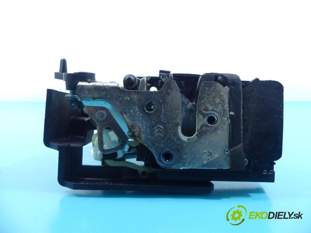 Chevrolet Epica 2.0 VCDi 150 hp manual 110 kW 1991 cm3 4- zámek zadní pravý