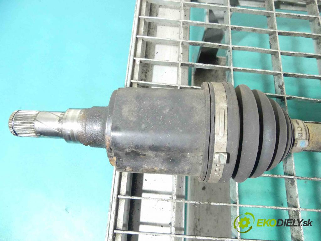 Chevrolet Cruze 1.6 16v 124hp manual 91 kW 1598 cm3 4- poloos pravé  (Poloosy)