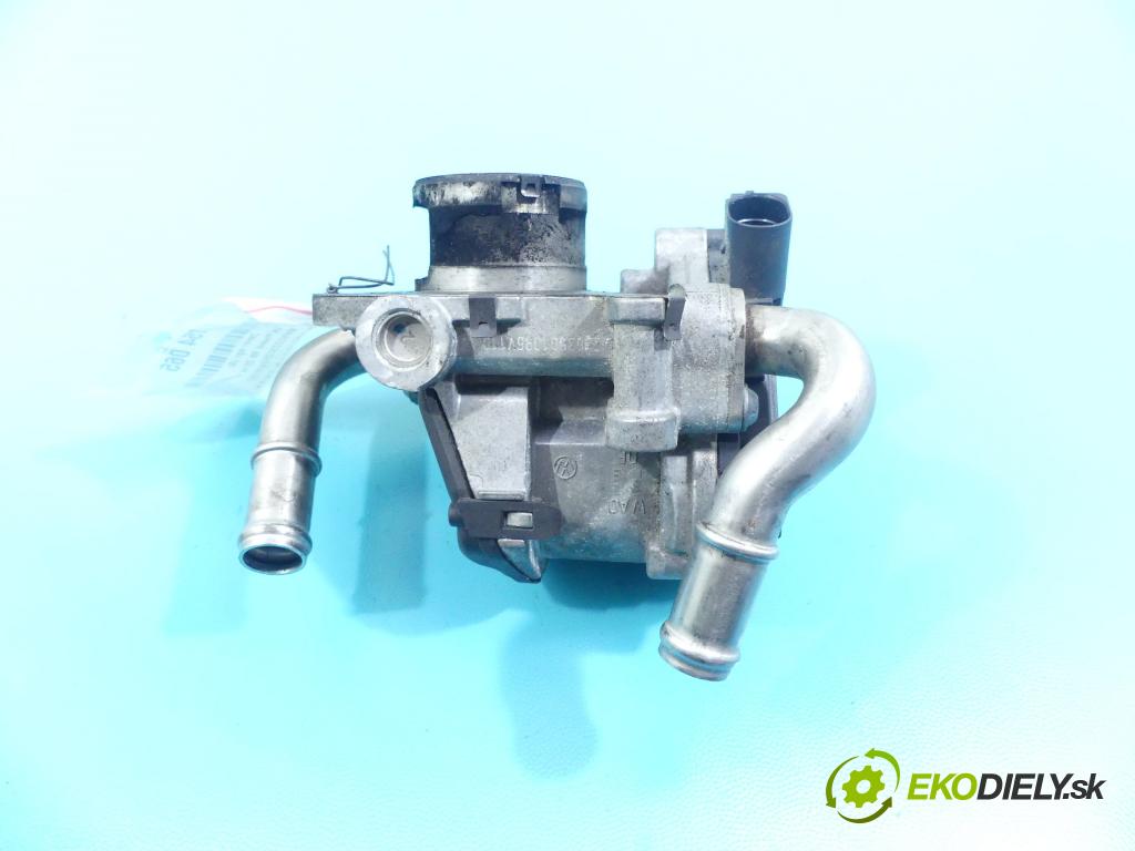 Vw Passat B8 2014 - 2.0 tdi 150 HP automatic 110 kW 1968 cm3 5- ventil egr 04L131501R (EGR ventily)