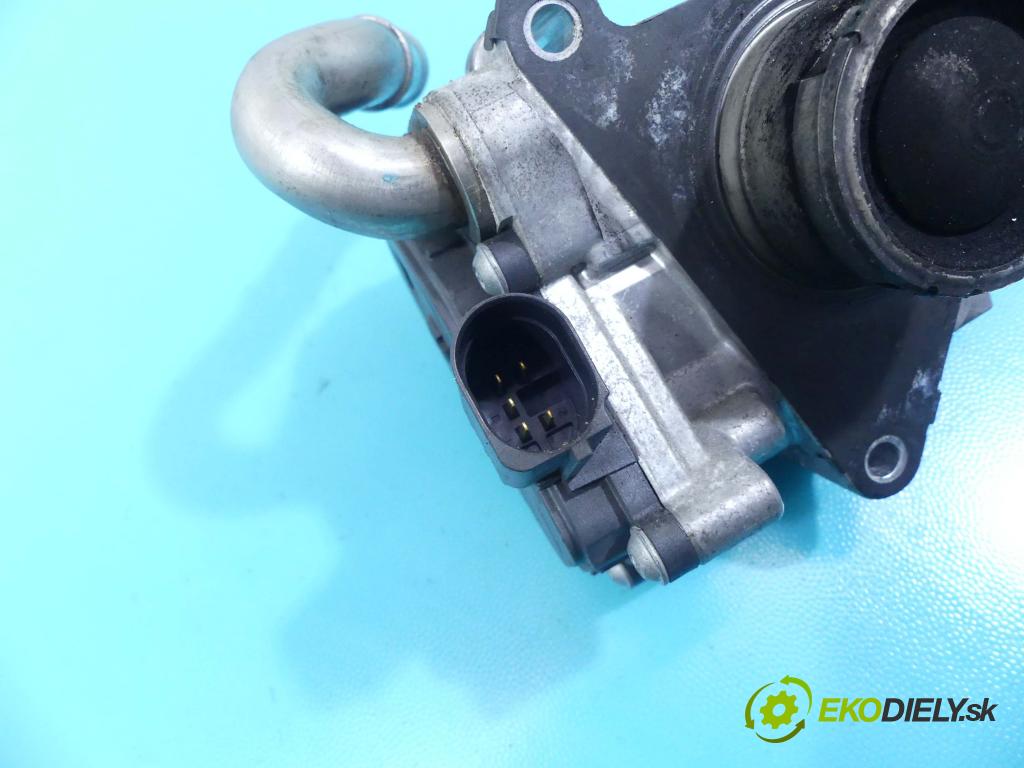 Vw Passat B8 2014 - 2.0 tdi 150 HP automatic 110 kW 1968 cm3 5- ventil egr 04L131501R (EGR ventily)