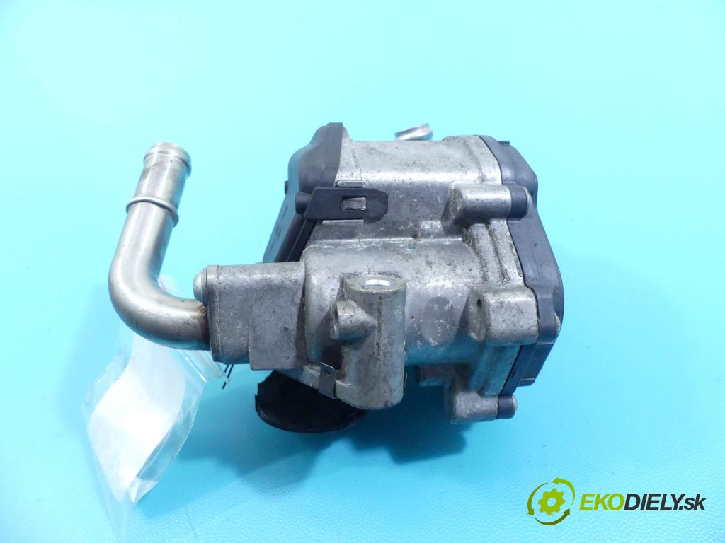 Vw Passat B8 2014 - 2.0 tdi 150 HP automatic 110 kW 1968 cm3 5- ventil egr 04L131501R (EGR ventily)