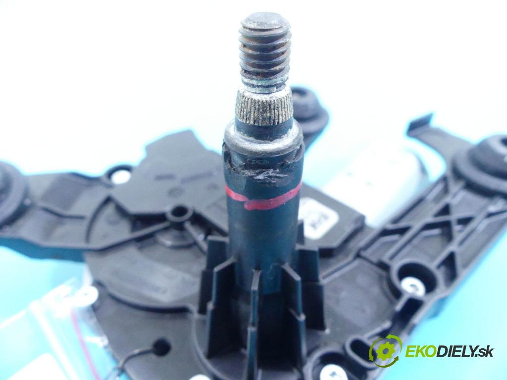 Peugeot 208 I 2012-2019 1.4 16v 95 HP manual 70 kW 1397 cm3 5- motor stieračov zadné 9673251380A