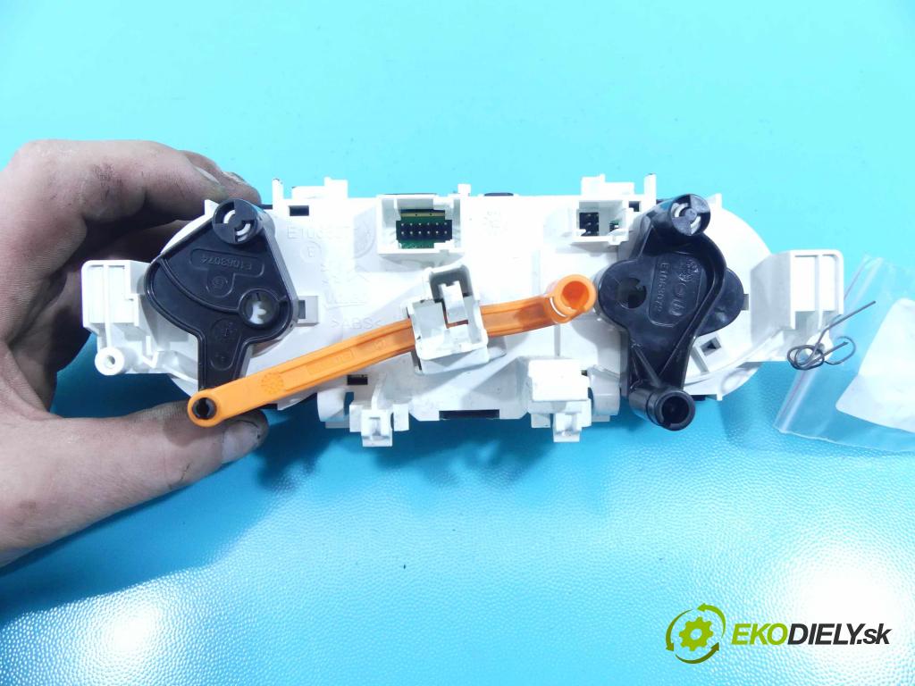Peugeot 208 I 2012-2019 1.4 16v 95 HP manual 70 kW 1397 cm3 5- panel kúrenia 96722483ZD