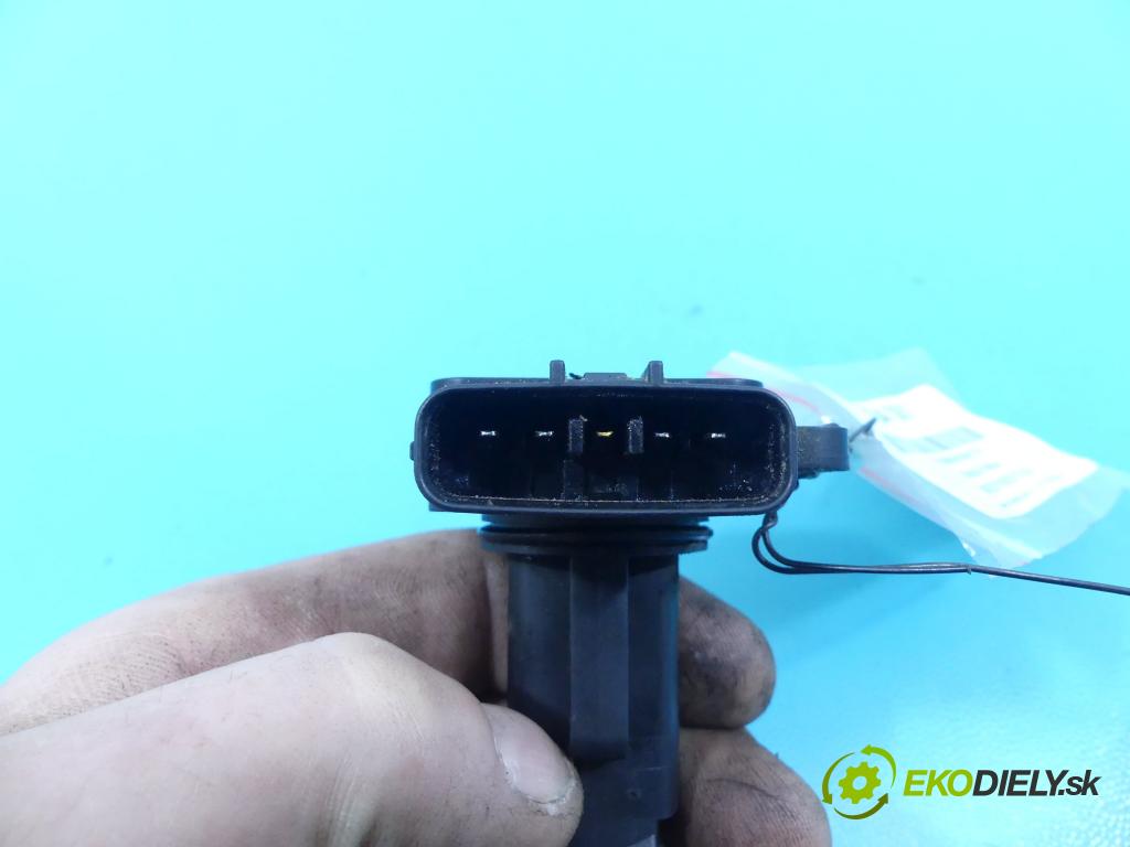 Mazda Premacy 2.0 ditd 101 HP manual 74 kW 1998 cm3 5- průtokoměr: 197400-2010 (Váhy vzduchu)