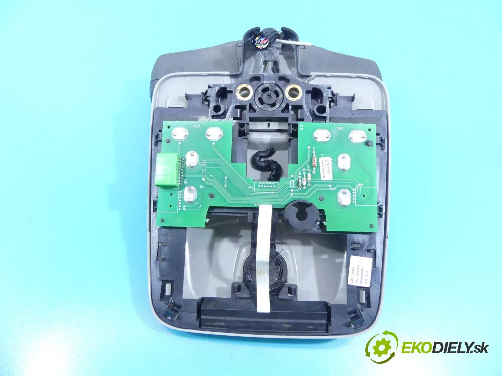 Volvo XC70 I 2000-2007 2.4 D5 185 hp automatic 136 kW 2400 cm3 5- zpětné zrcátko vnitřní 30728231AB (Světla vnitřní)