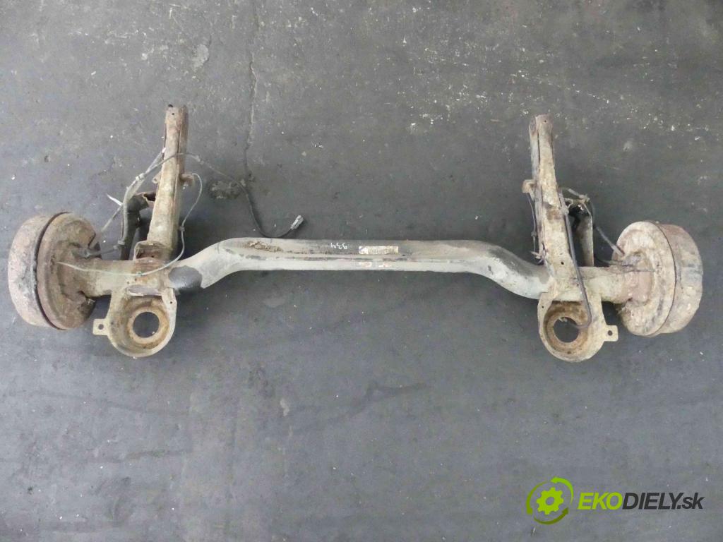 Lancia Zeta 1994-2002 2.1 TD 12V 109 hp manual 80 kW 2088 cm3 5- zadní výztuha 