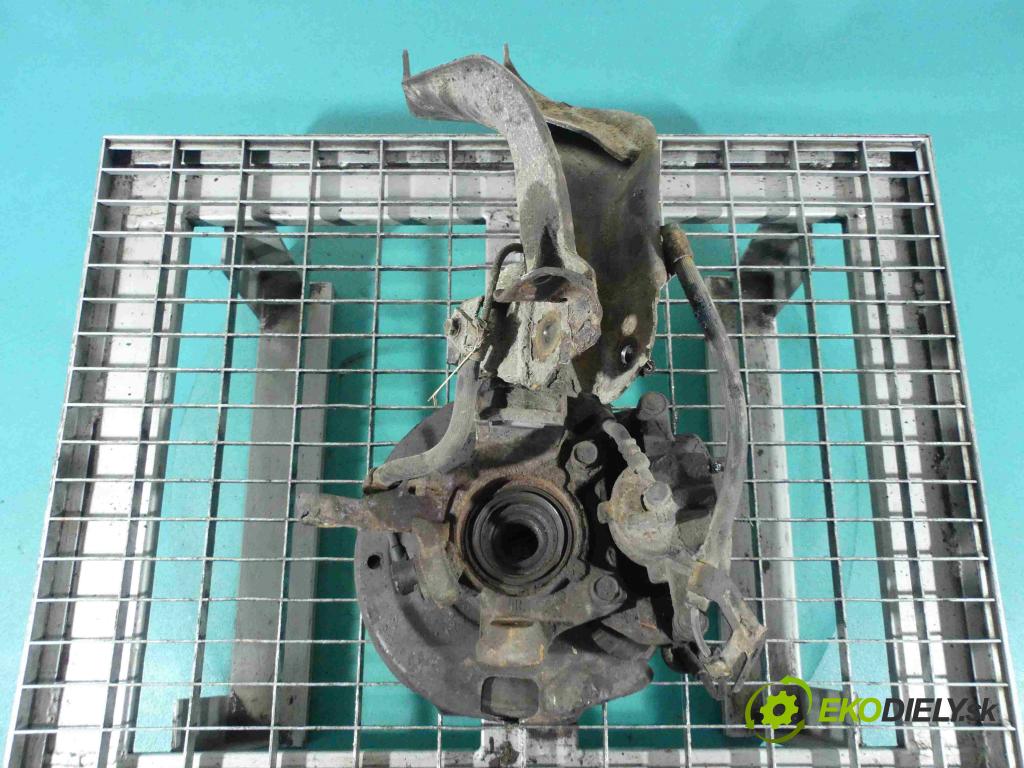Nissan Primera P11 1996-2002 2.0 TD 90 HP manual 66 kW 1974 cm3 4- náboj ľavé  (Náboje)