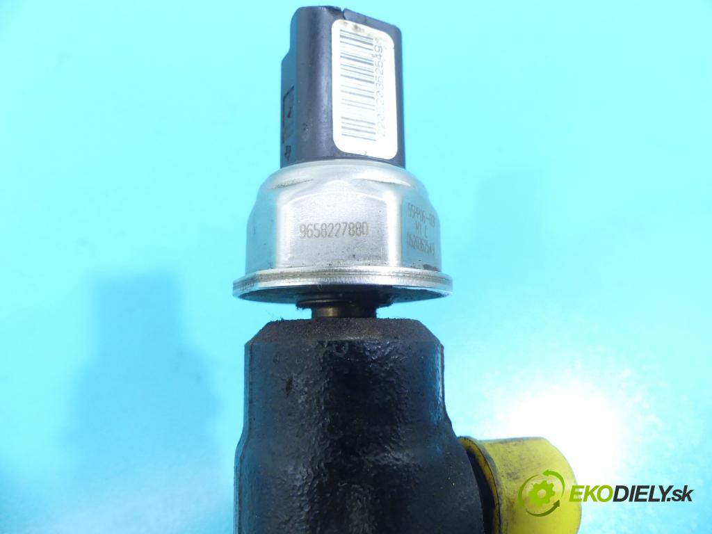 Ford C-Max I 2003-2010 1.6 tdci 109 HP manual 80 kW 1560 cm3 5- lišta vstrekovacia  (Vstrekovacie lišty)