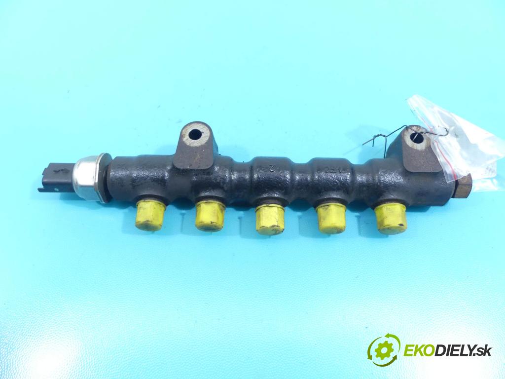Ford C-Max I 2003-2010 1.6 tdci 109 HP manual 80 kW 1560 cm3 5- lišta vstrekovacia  (Vstrekovacie lišty)