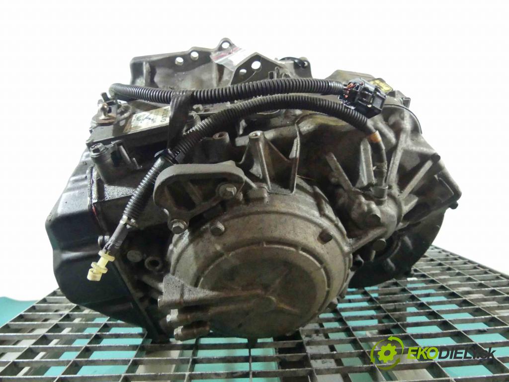 Volvo XC70 I 2000-2007 2.4 D5 185 HP automatic 136 kW 2400 cm3 5- prevodovka stupeň,rýchlosť automat 30751347
