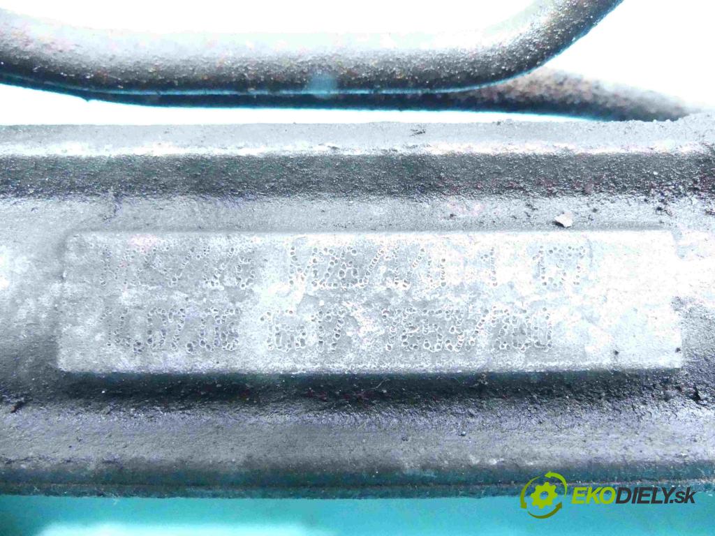 Bmw 5 E60 2003-2010 3.0d 231 HP automatic 170 kW 2993 cm3 5- Ozubené kolo: volant 4047012/01