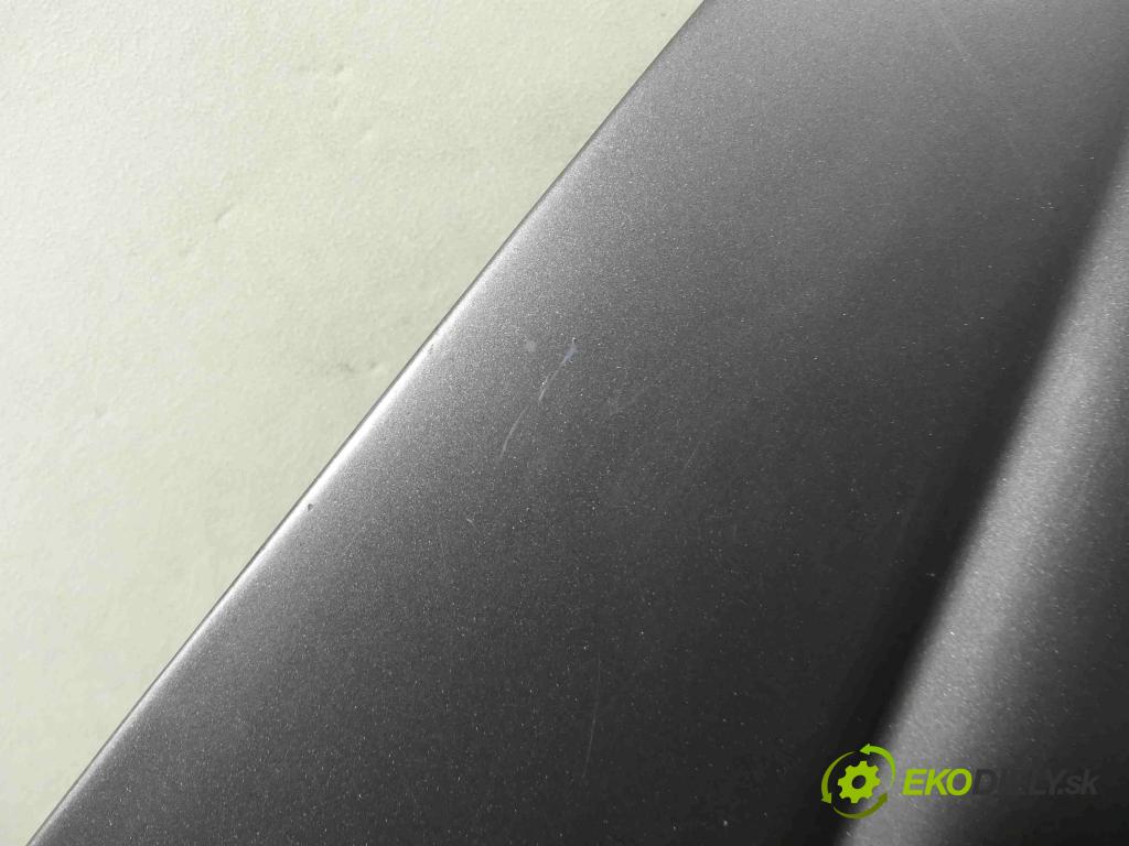 Peugeot 206 1.1b 60 HP manual 44 kW 1124 cm3 5- kapota predná