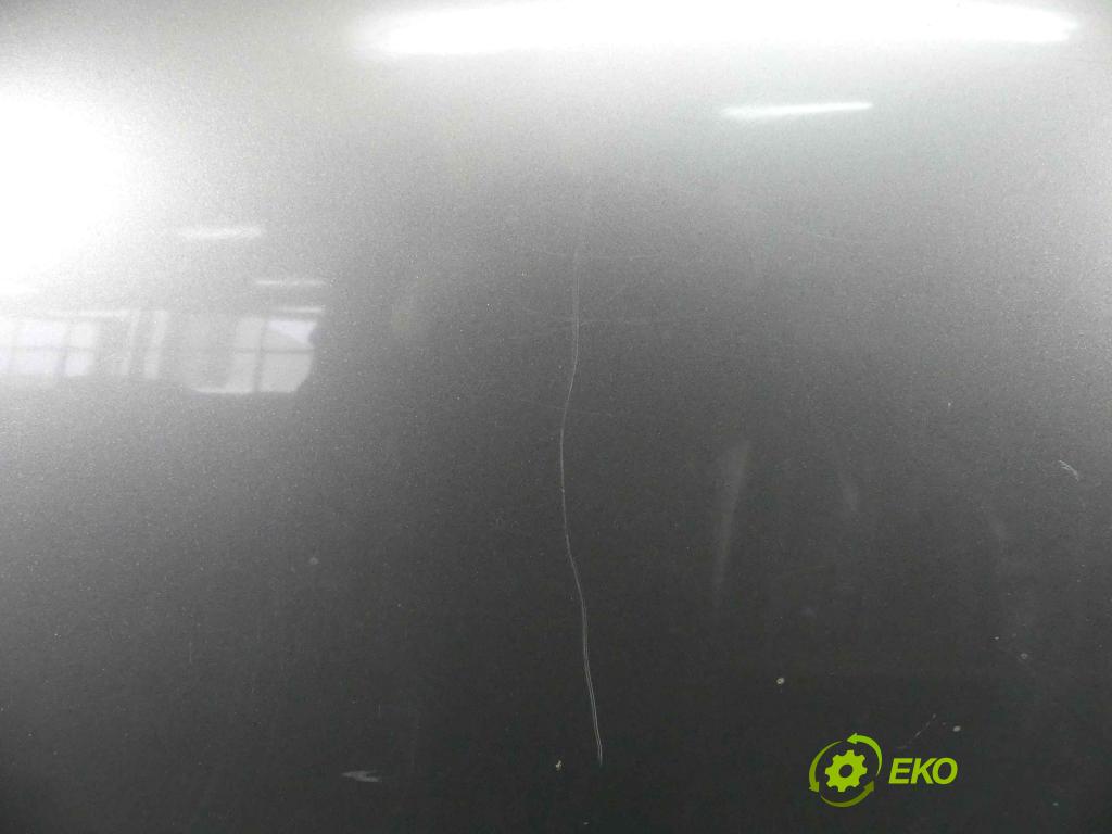 Peugeot 206 1.1b 60 HP manual 44 kW 1124 cm3 5- kapota predná