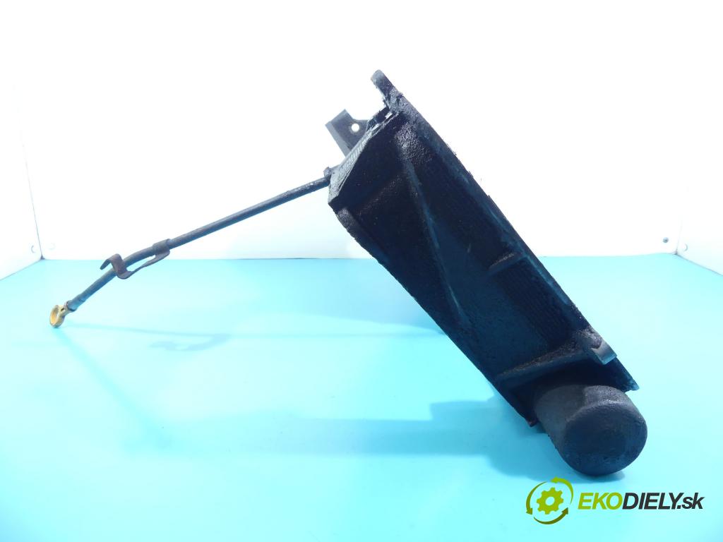 Nissan Primera P12 2001-2007 2.0 16V 140 HP manual 103 kW 1998 cm3 5- vaňa olejová  (Olejové vane)