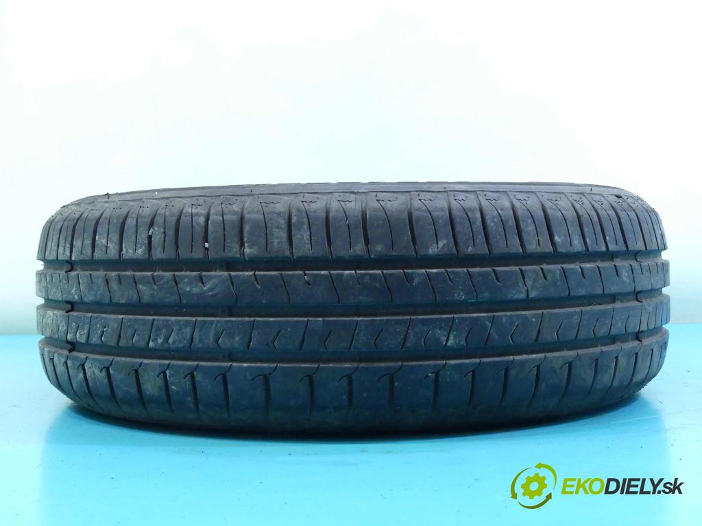 Peugeot 206 2.0 HDI 90 HP manual 66 kW 1997 cm3 3- Pneumatika: para 2 kusy